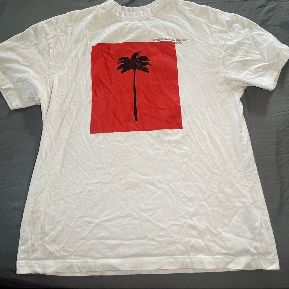 White a red tshirt